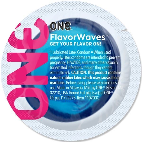 Ароматизований презерватив ONE FlavorWaves Fresh Mint, 1 шт, яскраво-синій, запах м&rsquo;яти SX0752 фото